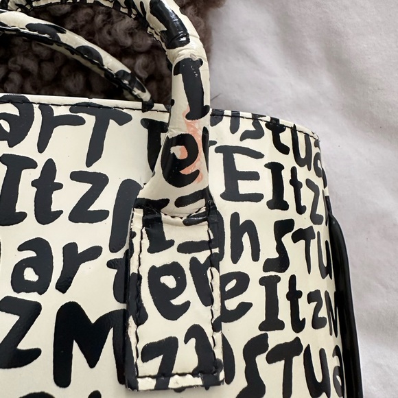 Stuart Weitzman patent leather bag - Picture 9 of 9